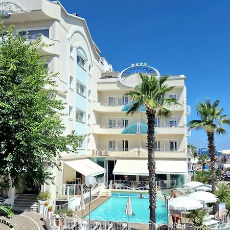 Luxor Beach Boutique Hotel Каттолика Экстерьер фото