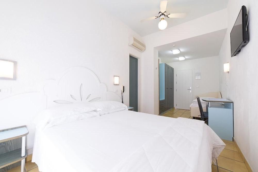 Luxor Beach Boutique Hotel Каттолика Экстерьер фото